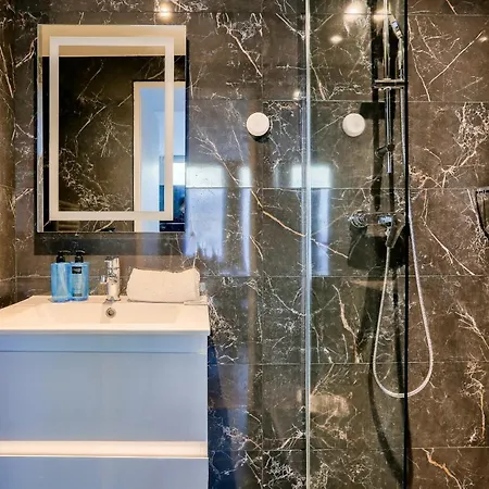 Appartamento Urban Flat 129 - Art Champs-elysees Parigi