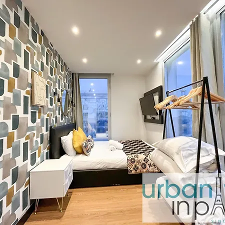 Urban Flat 129 - Art Champs-elysees * Parigi