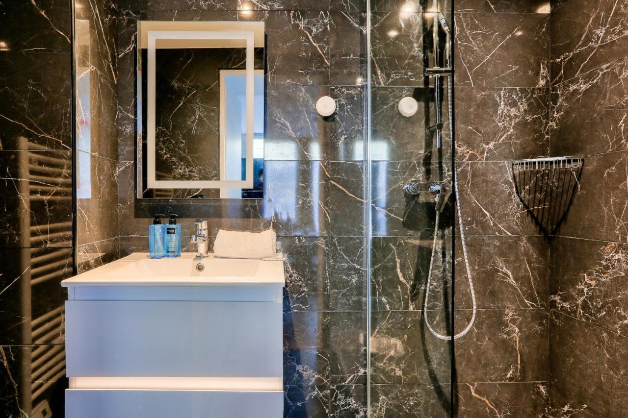 Appartamento Urban Flat 129 - Art Champs-elysees Parigi