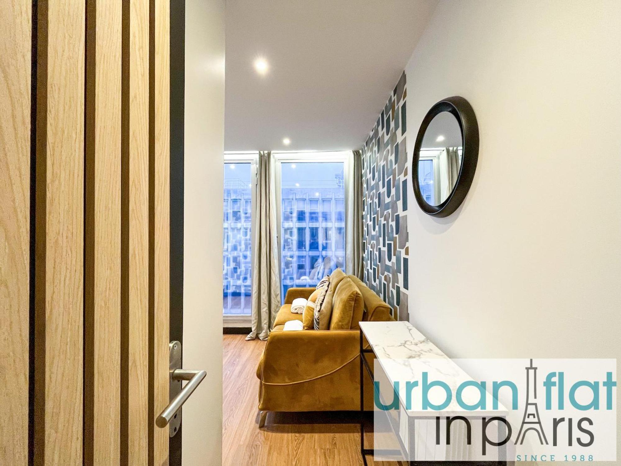 Urban Flat 129 - Art Champs-elysees * Parigi