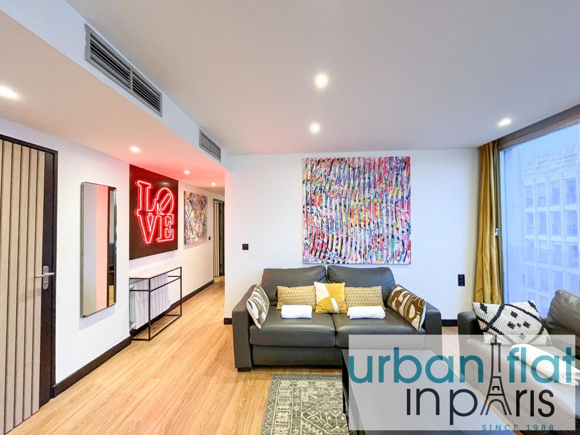 Urban Flat 129 - Art Champs-elysees * Parigi